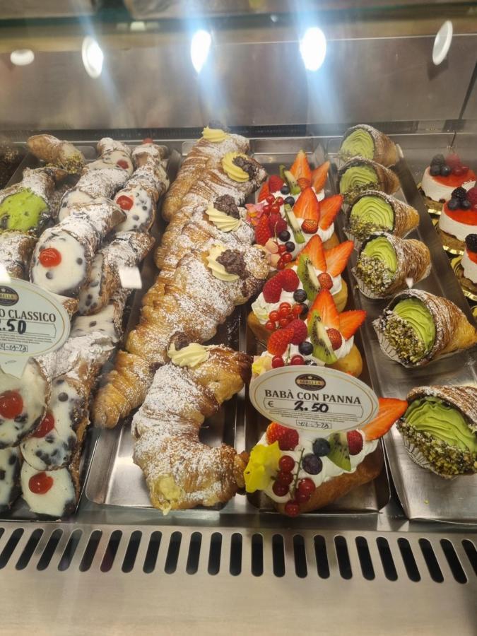 Bed & Breakfast Twin Towers Luxury Napoli
